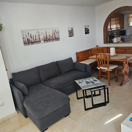 Vistamarina A Appartement Torremolinos